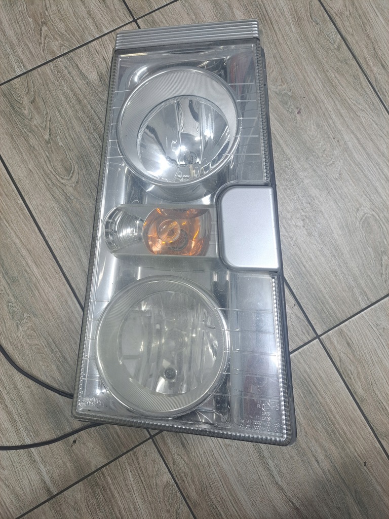 фото №1, Лампа правая hella фара renault magnum dxi