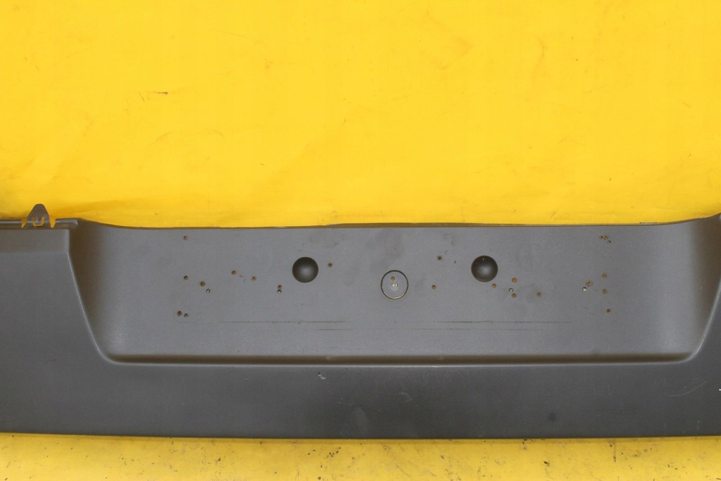 фото №3, Накладка крышки задняя renault espace iv 8200007893