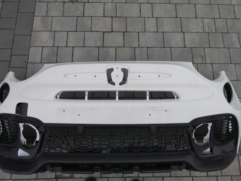 фото №7, Бампер, решётка средняя fiat 500 abarth lift