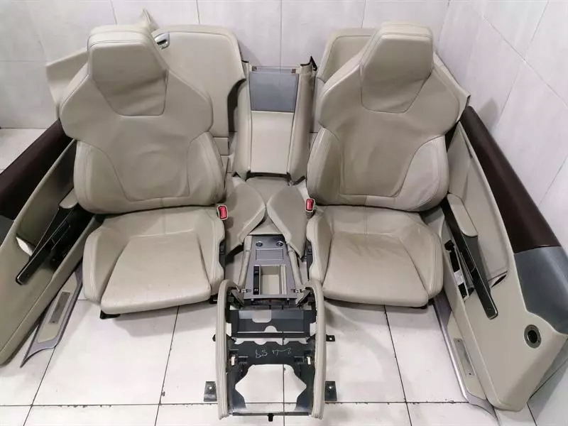 фото №3, Aston martin db9 coupe seat 7g43-60009afw interior lhd