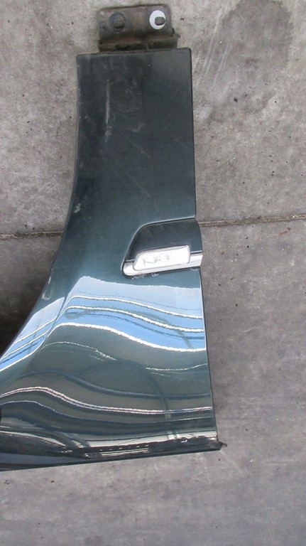 Audi a8 d3 рестайлинг  3.0 tdi lz6e крыло  правый  перед передний с Разборки