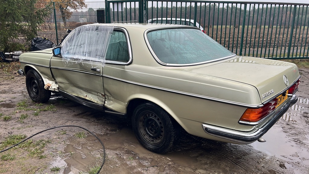 фото №11, Mercedes 123 coupe 1983 люк електричний idealny