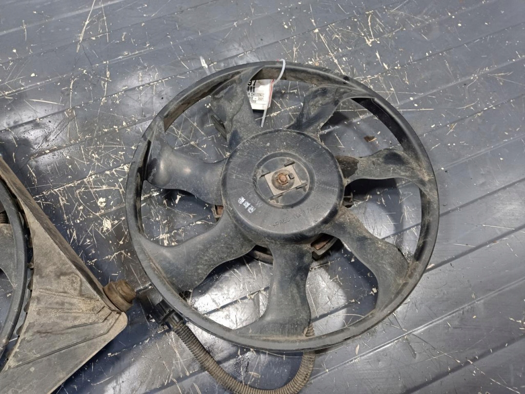 Tesla model s вентиляторы радиатора в Украине