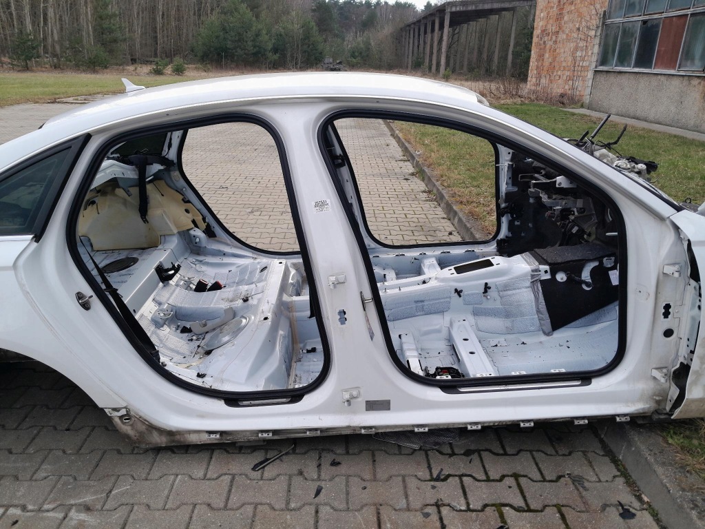 фото №1, Audi a6 c7 sedan поріг правий блок двигуна ly9c