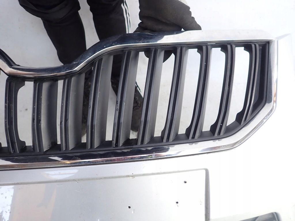 фото №10, Skoda yeti lift 12-17 бампер перед передний