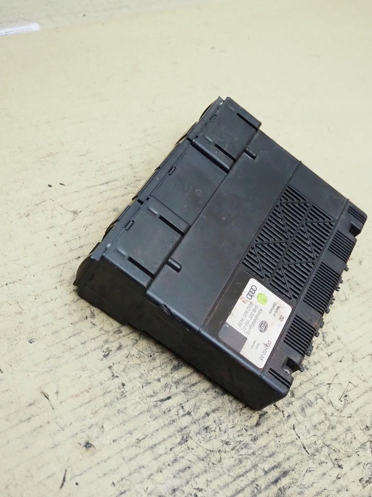 фото №13, Audi a8 d2 панель кондиционера 4d0820043b