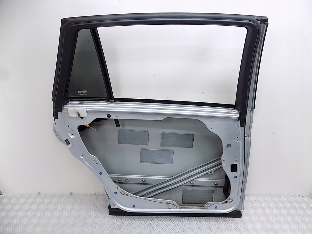 фото №8, Двері ліва задня - mercedes r-klasa w251 c775 long
