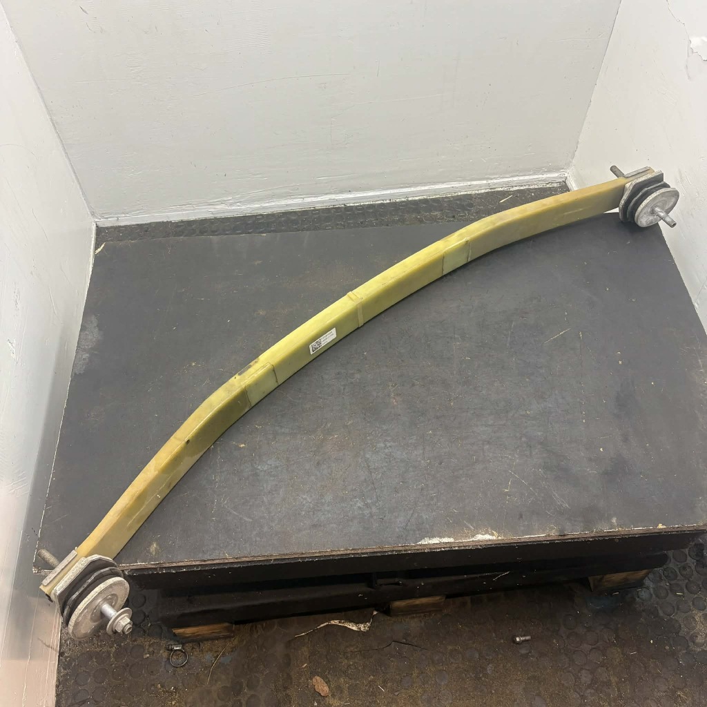 Купити Ресора ресорний задній volvo xc90 18 31387294