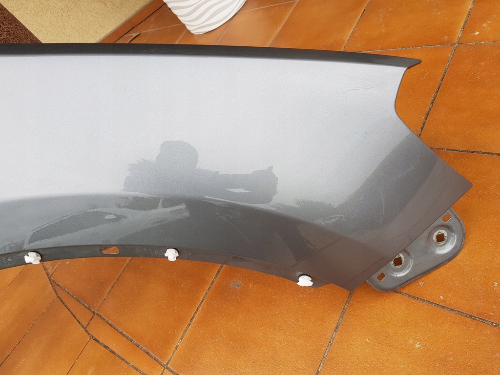 фото №13, Touareg ii 7p 10-18 крила правий передній