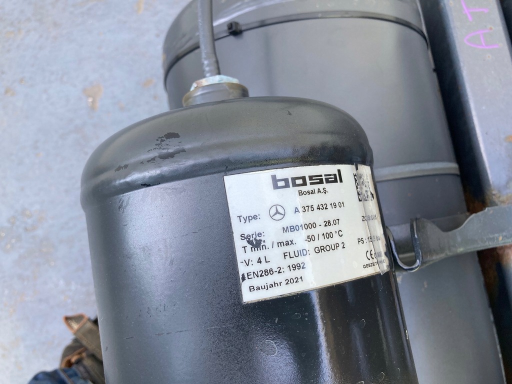 фото №8, Mercedes atego ii butle бачки повітря комплект 2021 10l 25l 4l