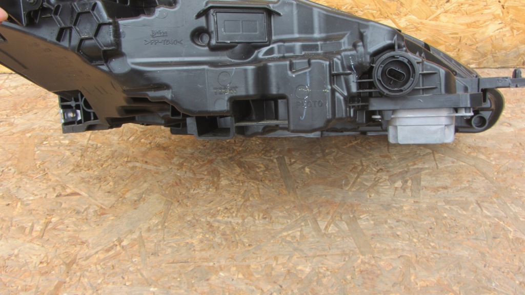 Передня ліва лампа tesla 3 model 3 рестайлінг  full led 2023- Ціна