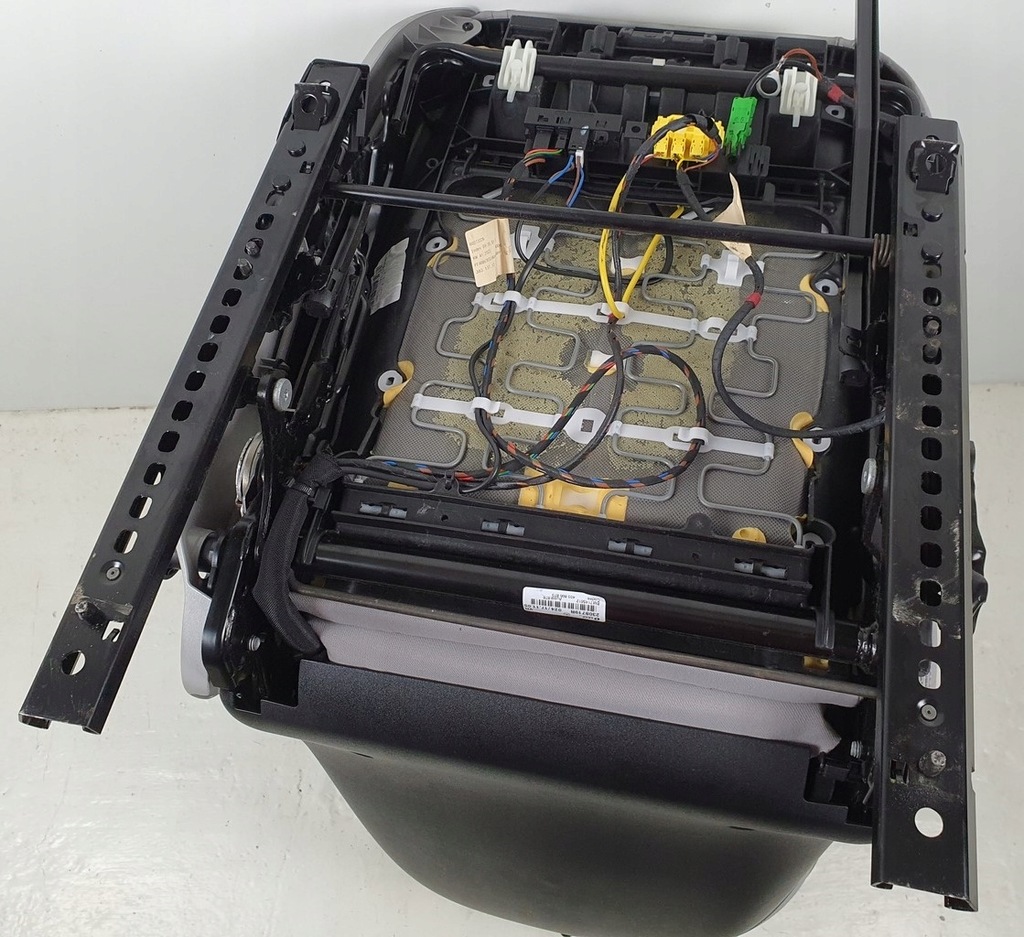 фото №10, Сиденье правый перед mercedes r171 вентилируемый с подогревом