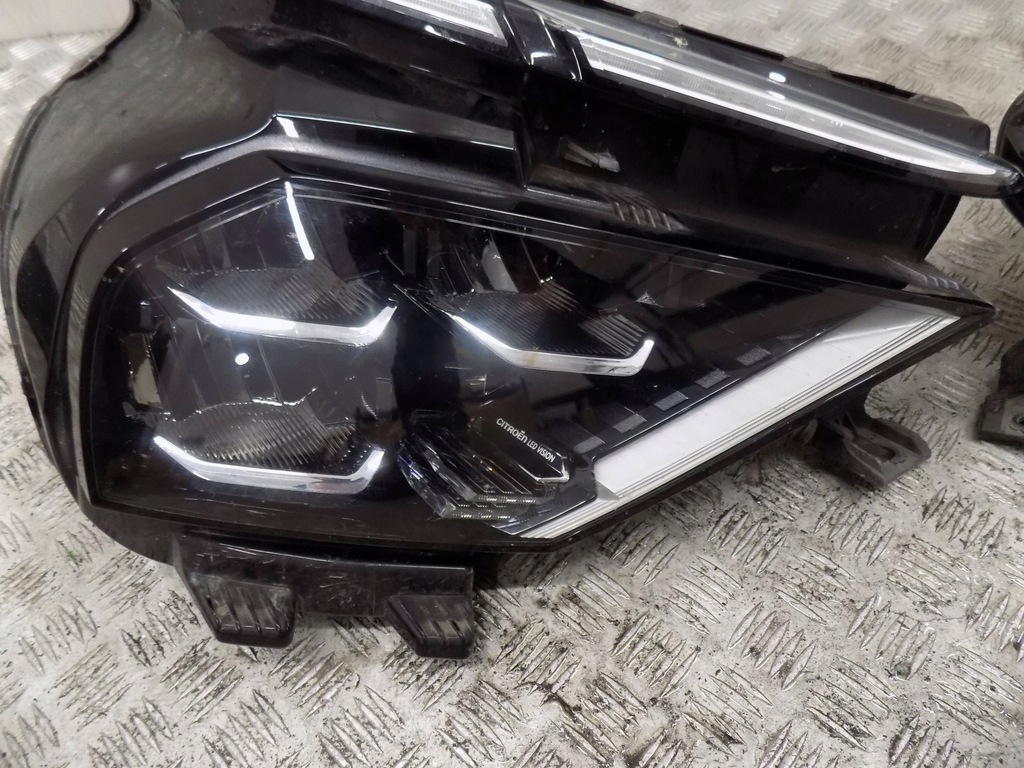 фото №13, Citroen c4 iii e-c4 2019 - капот бампер лампи kompletny перед лак :kcac