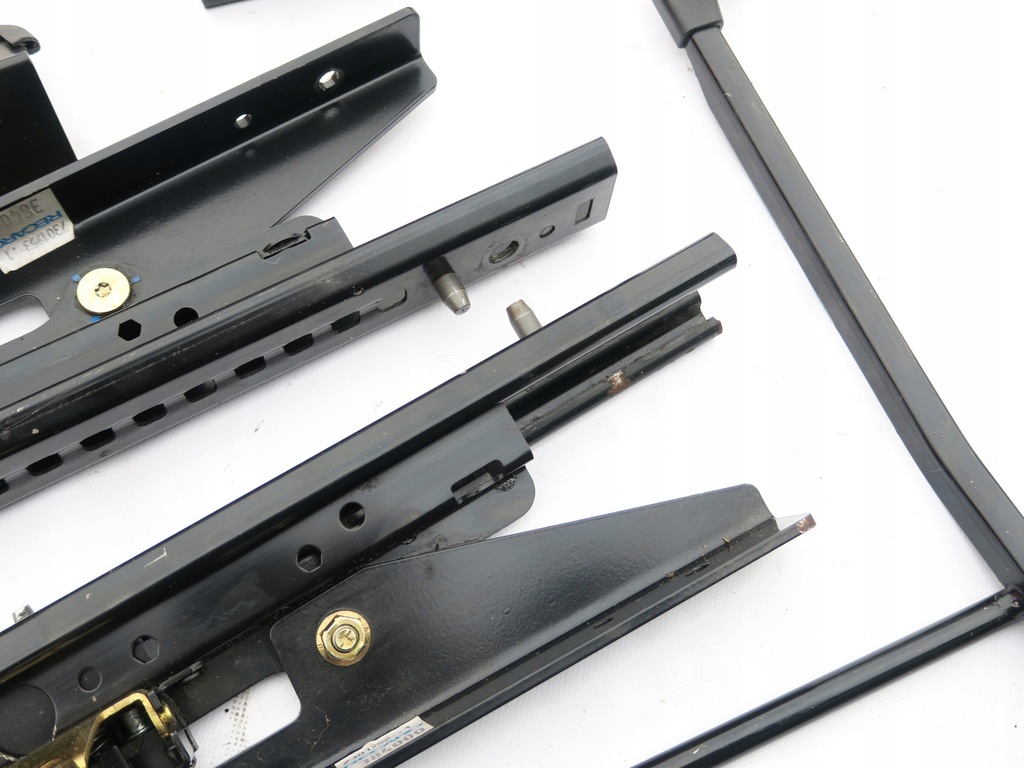 фото №11, Напрямна pod сидіння водія recaro mercedes w203