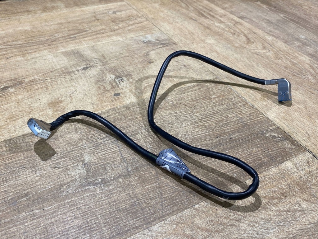 Mini r55 r56 rgb шланг радіо lvds ccc 9114920 Ціна