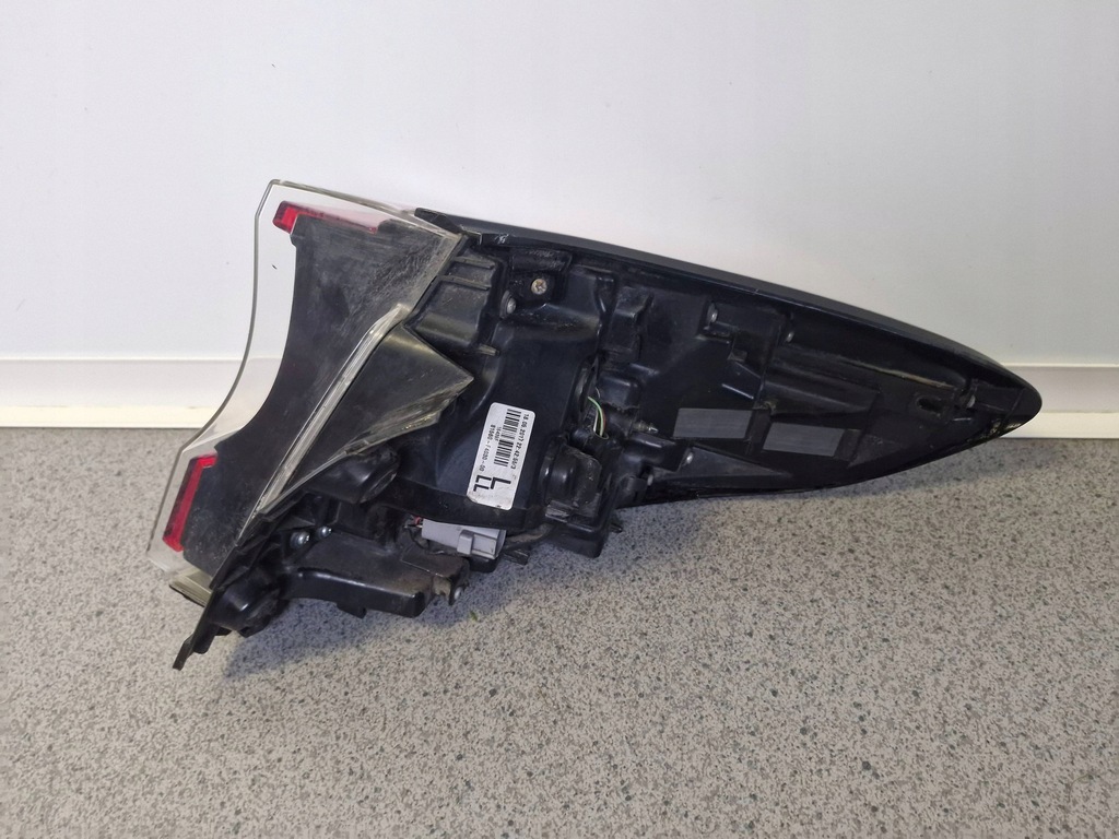 фото №8, Лампа задняя левая toyota c-hr chr i 16- 81560f4030