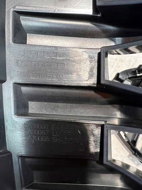 фото №8, Решётка радиатора решётка радиатора решётки радиатора bmw 1 f40 7076802