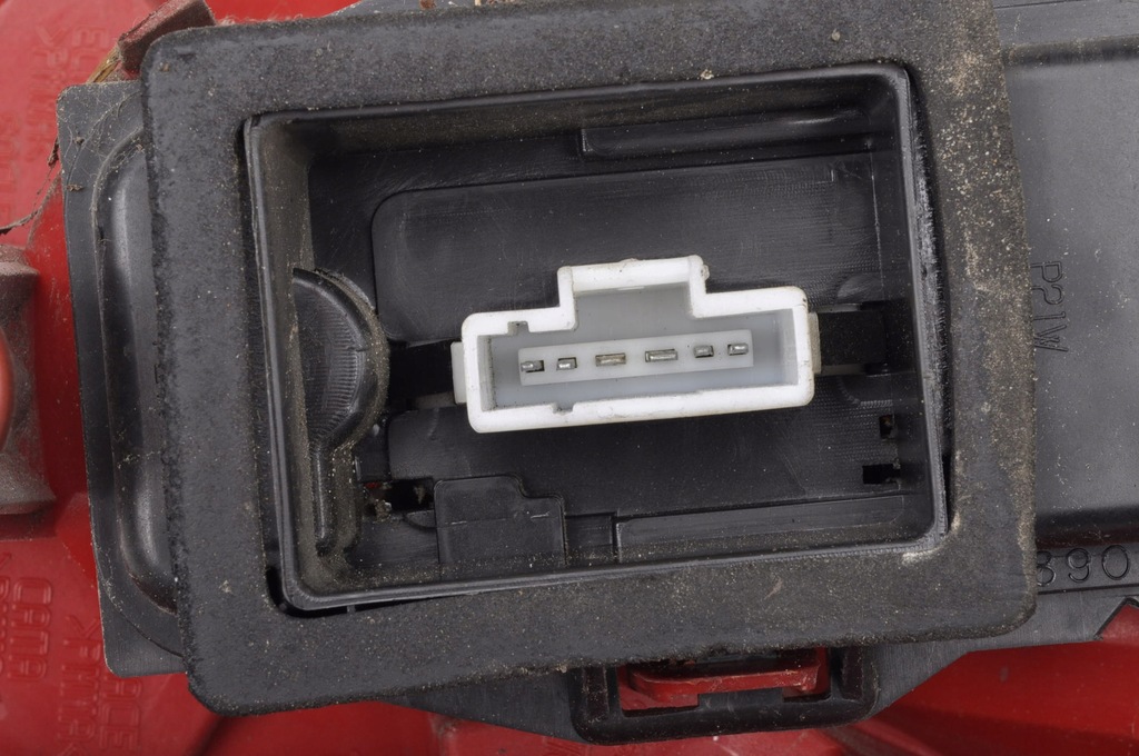 фото №6, Peugeot 307 лампа левая задняя левый задняя