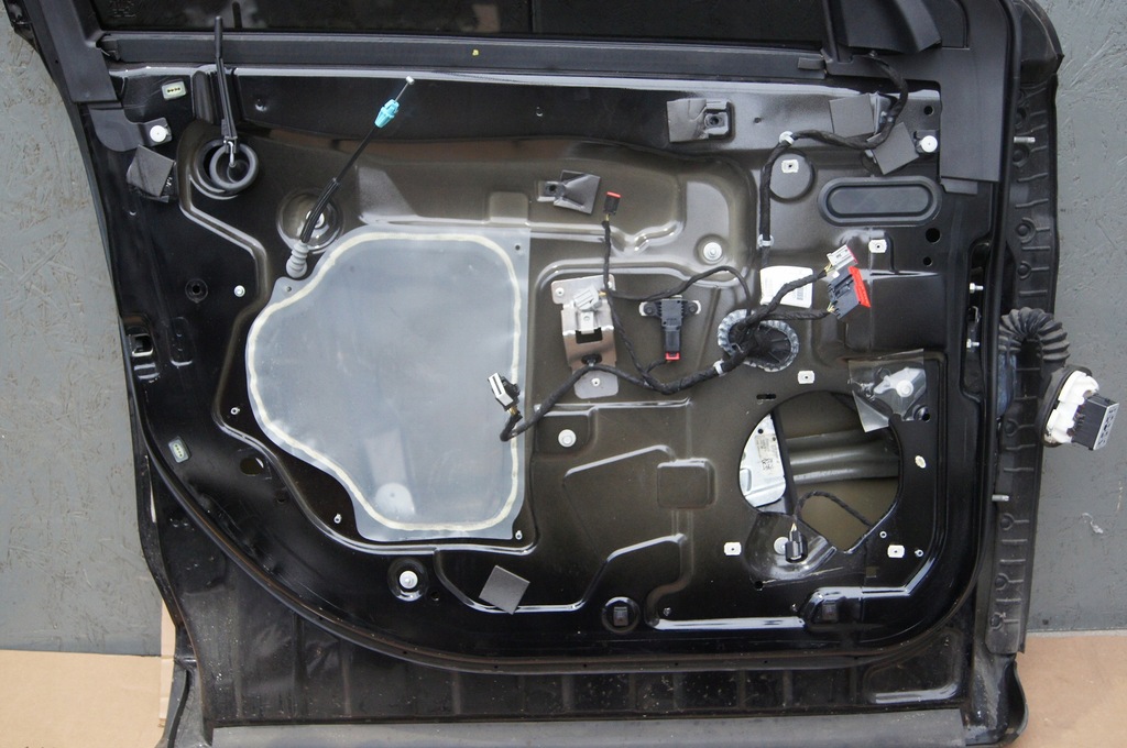 фото №13, Ford taurus vi 3.5 v6 2017r дверь перед передние левая