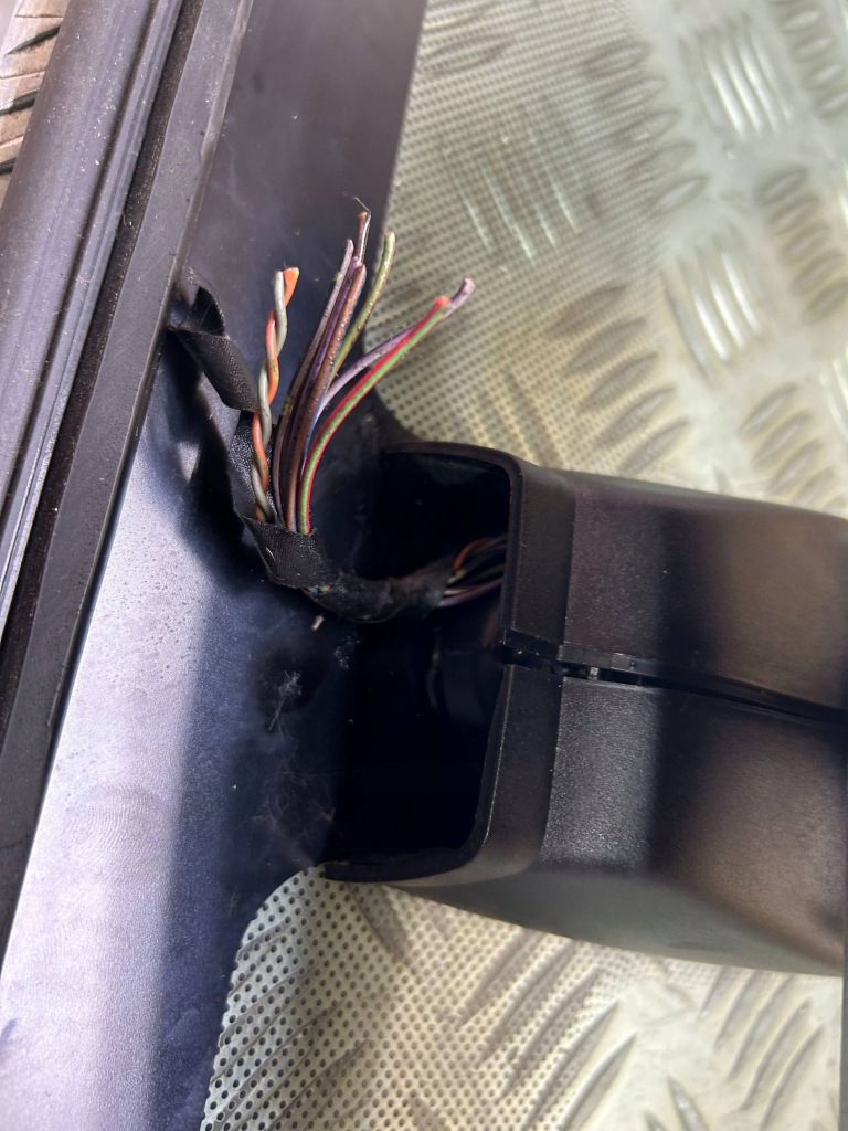 фото №12, Стекло передняя / лобовое bmw 5 f10 f11 pilkington