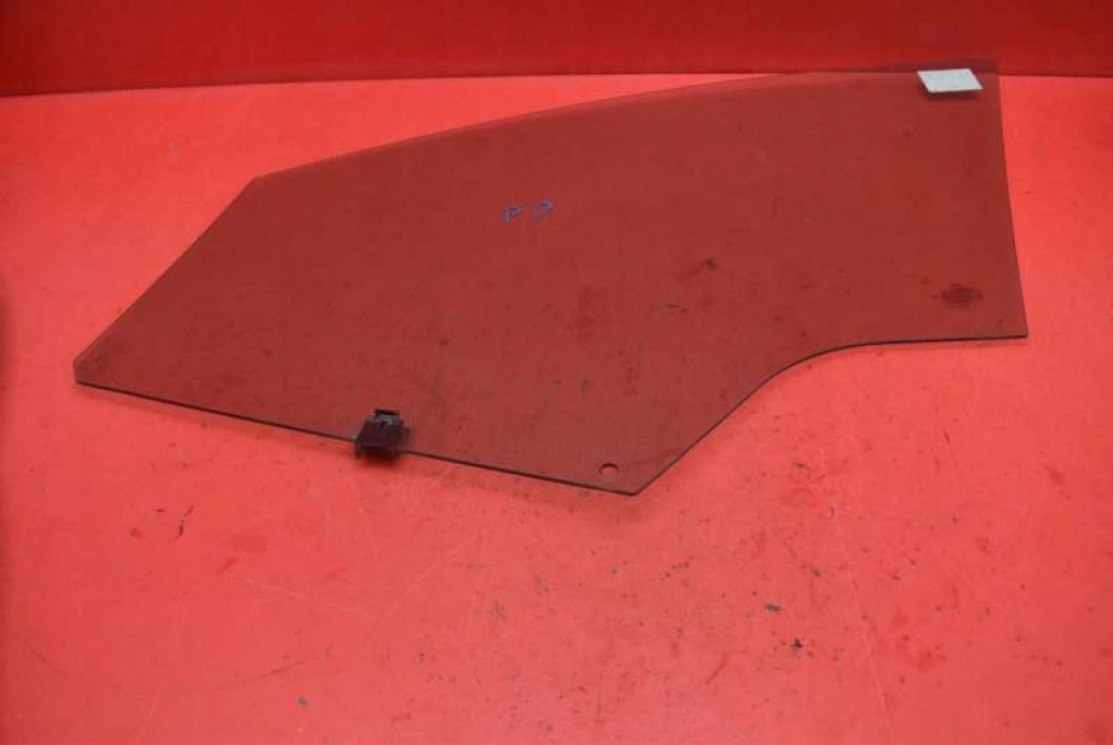 фото №6, Стекло боковая правая перед передняя peugeot 5008 1 i 09-13