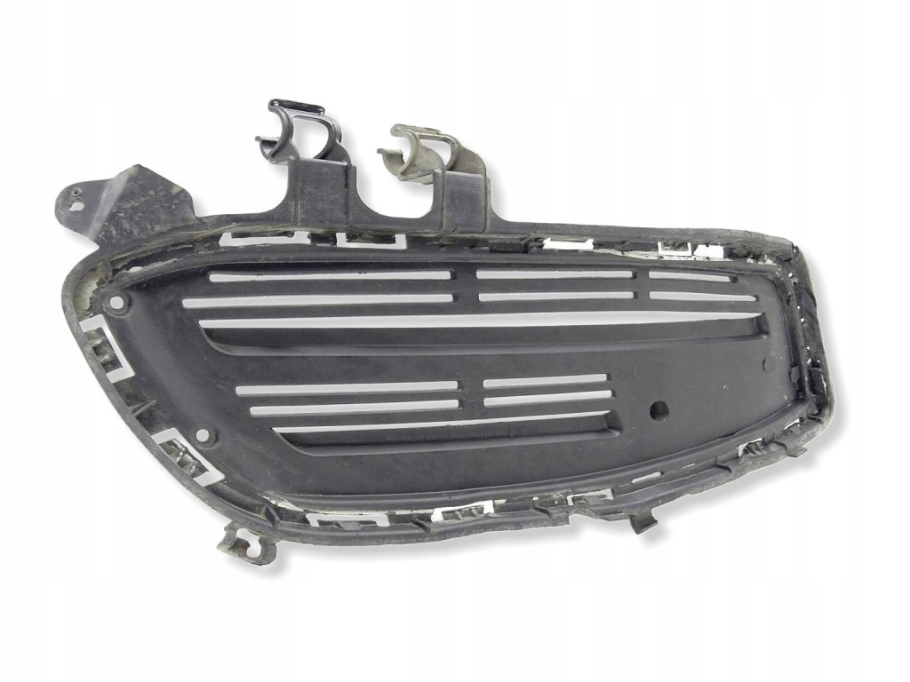 фото №1, Решётка радиатора решётка бампера левая mercedes a w176 amg a1768851522