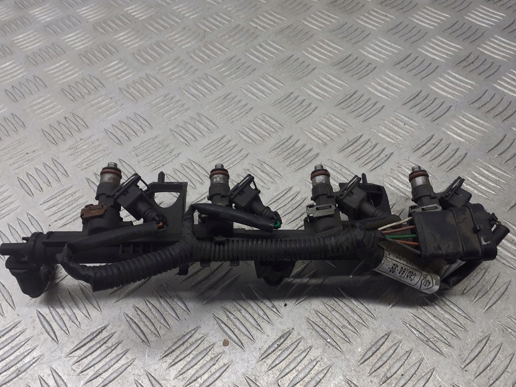 фото №1, Молдинг упорскування renault modus 1.2 8200367230 d4f