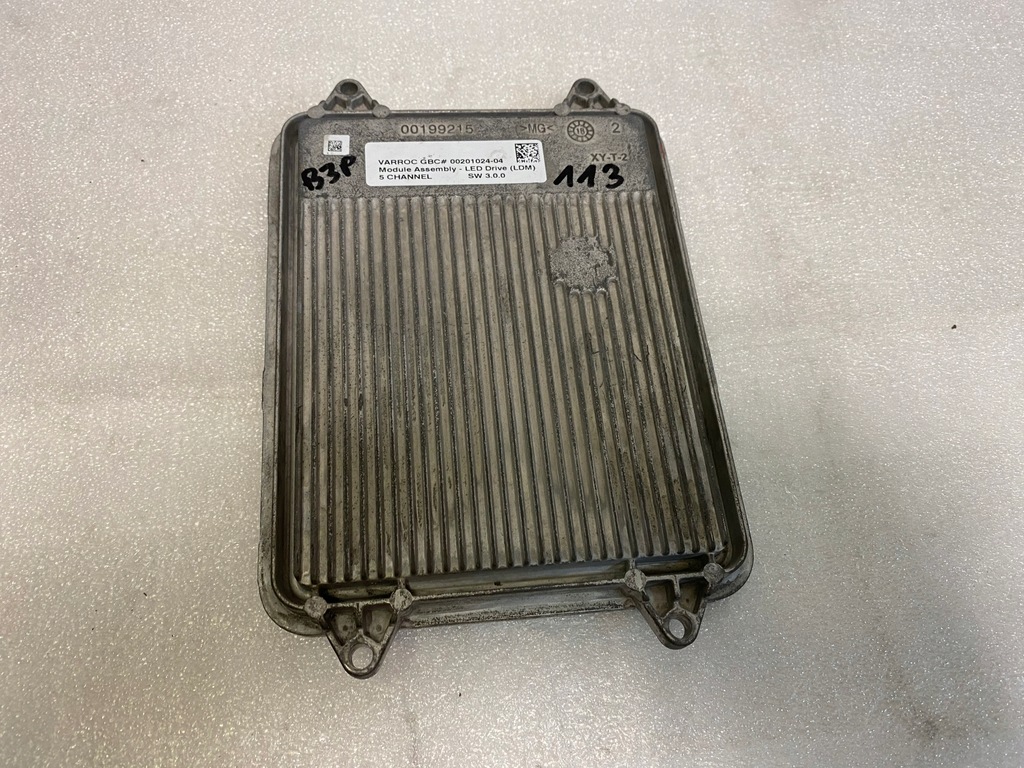 фото №1, Tesla model x модуль led 00201024-04