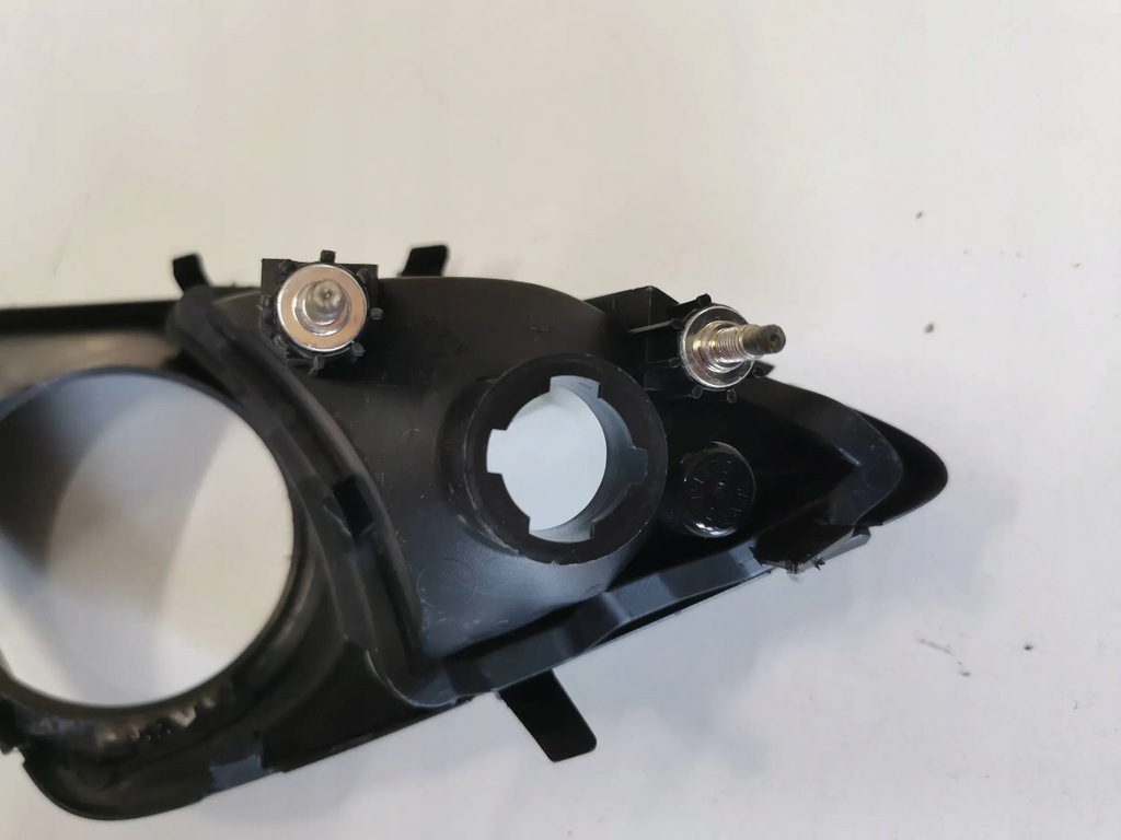 фото №8, Решётка бампера передний, противотуманная фара toyota gt 86/ subaru brz правая i левая