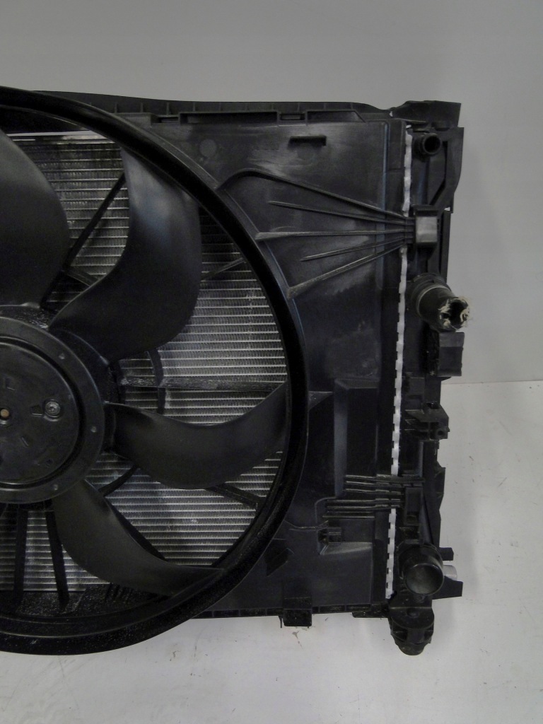 Mercedes комплект радиатор woda кондиционер nt вентилятор c klasa 205 w205 Оригинал