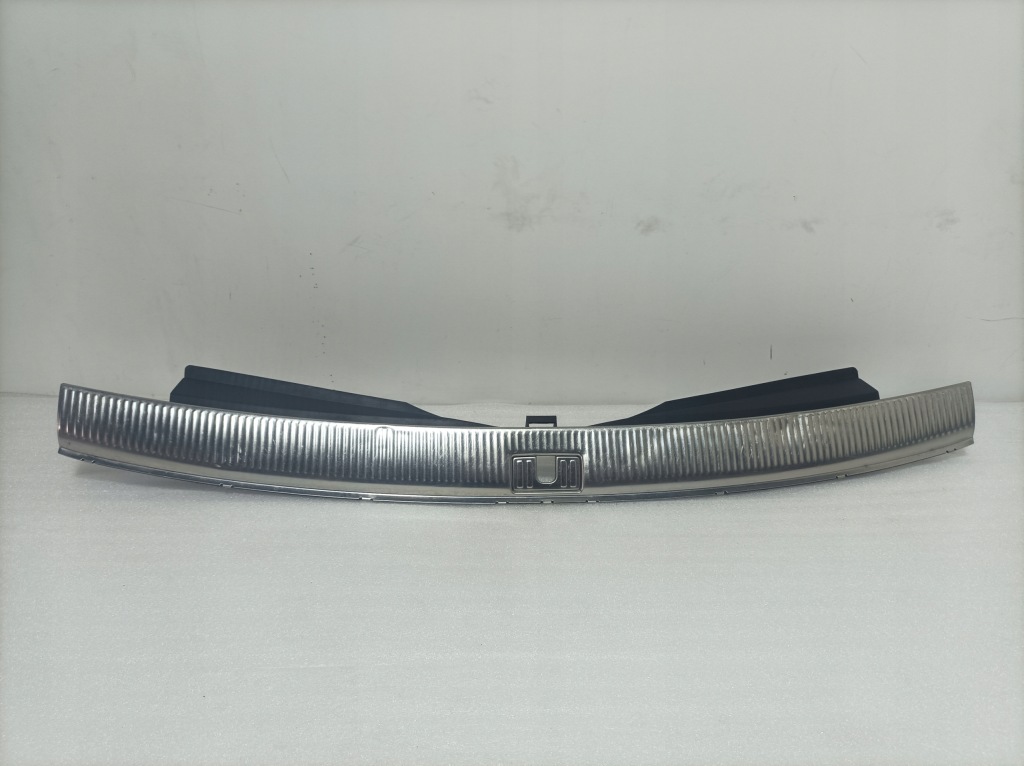 фото №1, Защита порог багажника audi q7 4l0864483a