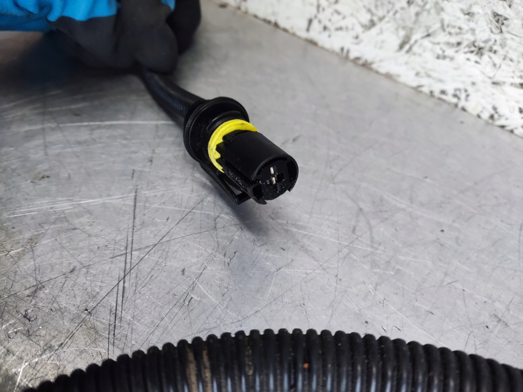 Mercedes c klasa w204 e klasa w212 2.2 cdi жгут стартер a2125403505 Доставка