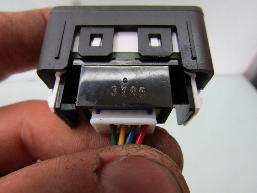 фото №4, X-trail ii t31 14r переключатель замки ремней