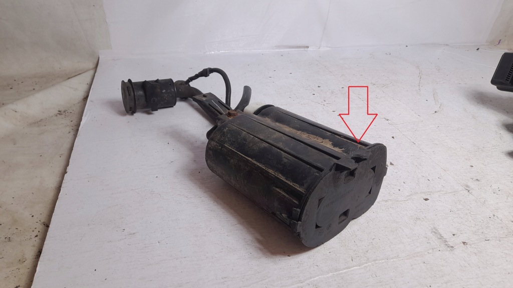 фото №1, Jeep compass 06-16 фильтр угольный 05085110ac 2.0b usa