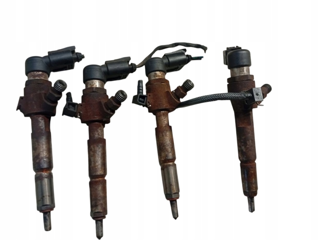 Купить Форсунки топлива 4m5q-9f593-ad