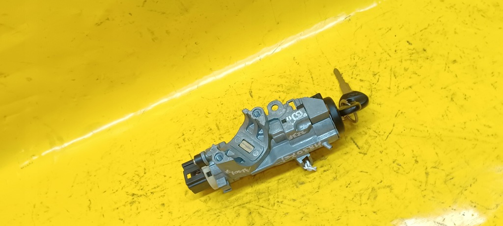 фото №7, Замок зажигания+ ключ mazda 323f bj 00-03r