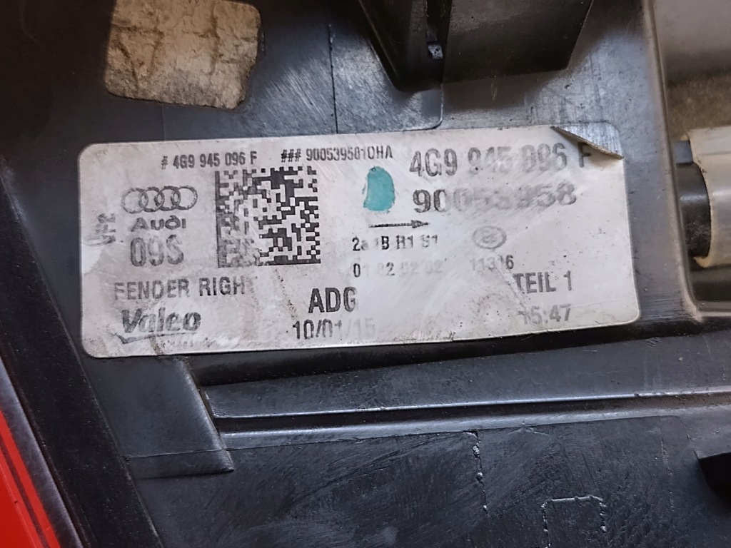 фото №9, Audi a6 s6 c7 4g avant lift 15-18 лампа правая задняя w крыло 4g9945096f