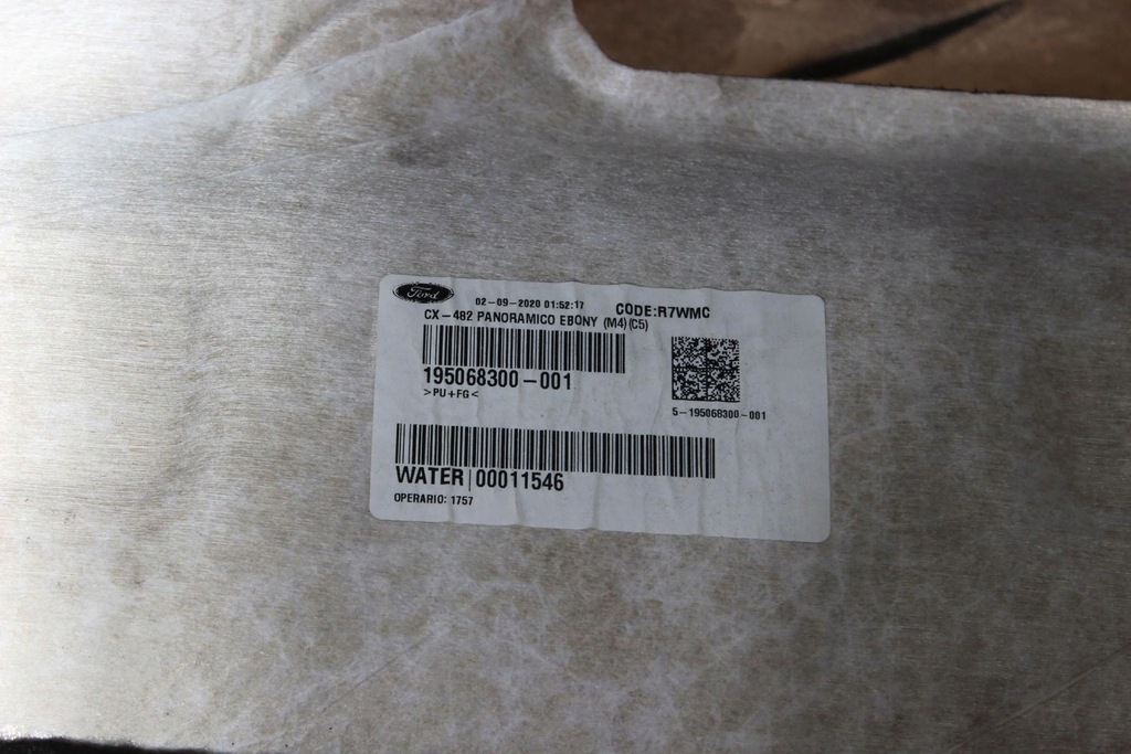 фото №16, Ford kuga iii 2021 потолок