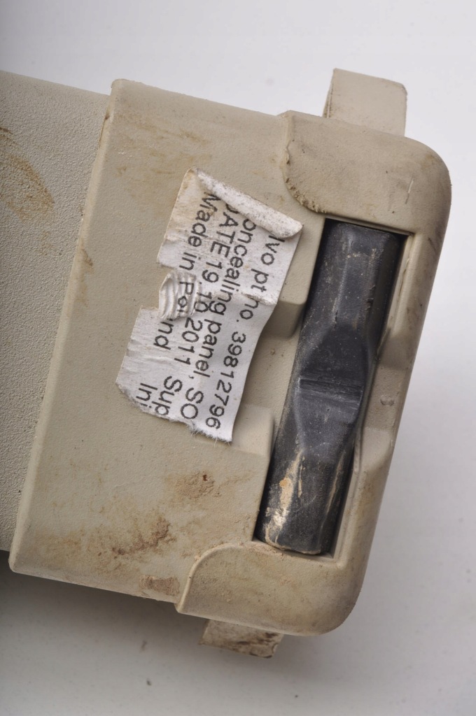 фото №11, Volvo v60 шторка багажника задняя задняя 39812796