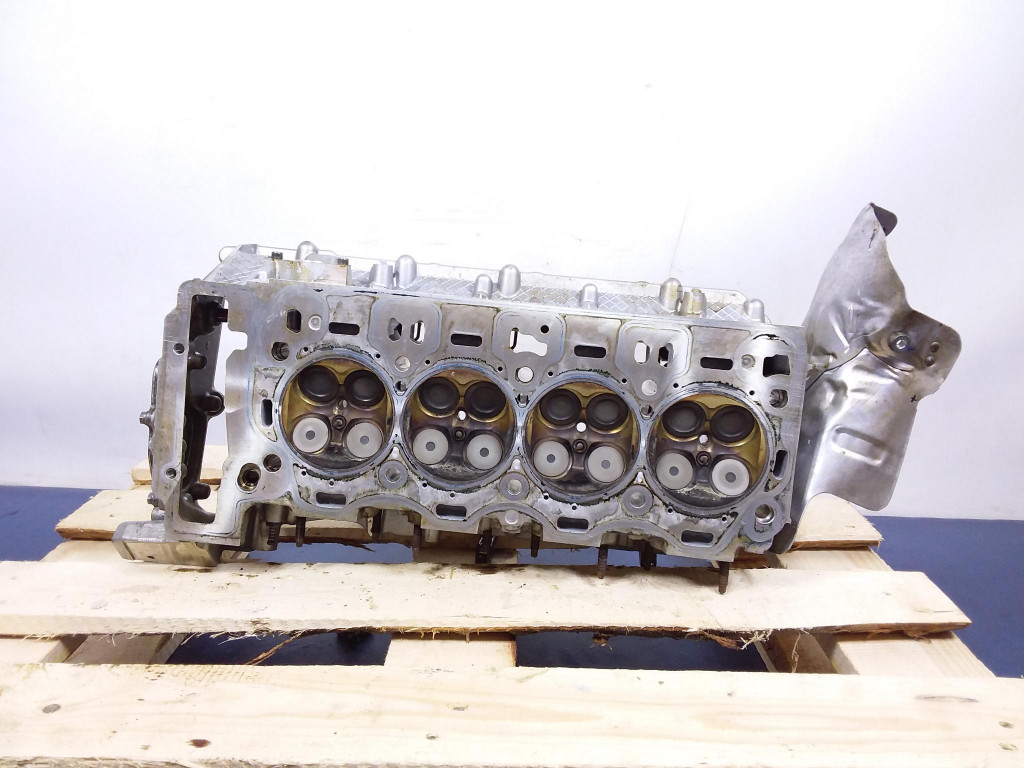 Bmw 5 g30 4.4 головка ліва двигуна n63b44c 8605015 в Україні