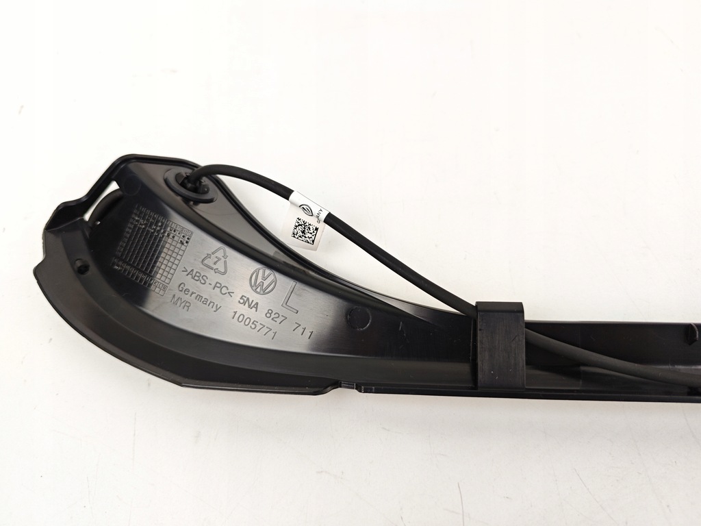 фото №8, Vw tiguan ii молдинг датчик доводчик крышки левый задняя 5na827711
