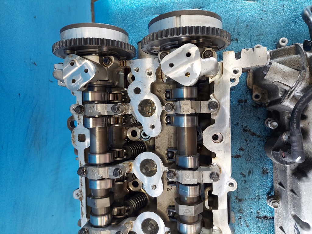 фото №4, Головка opel karl 2018 r 1.0 b,40.000 km b10xe