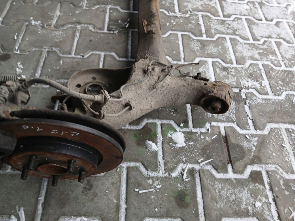 Toyota corolla e15 балка подвеска задняя oś задний  1.6 2009r Оригинал