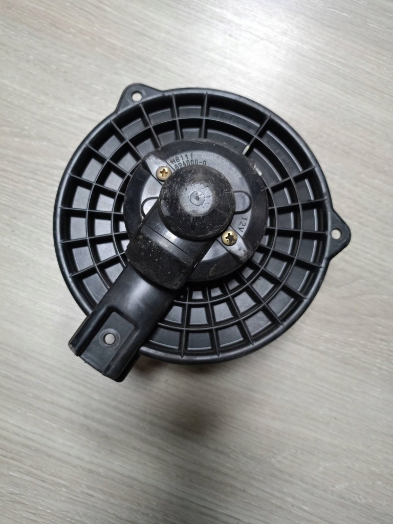 фото №1, Вентилятор обдув mazda 6 8940000