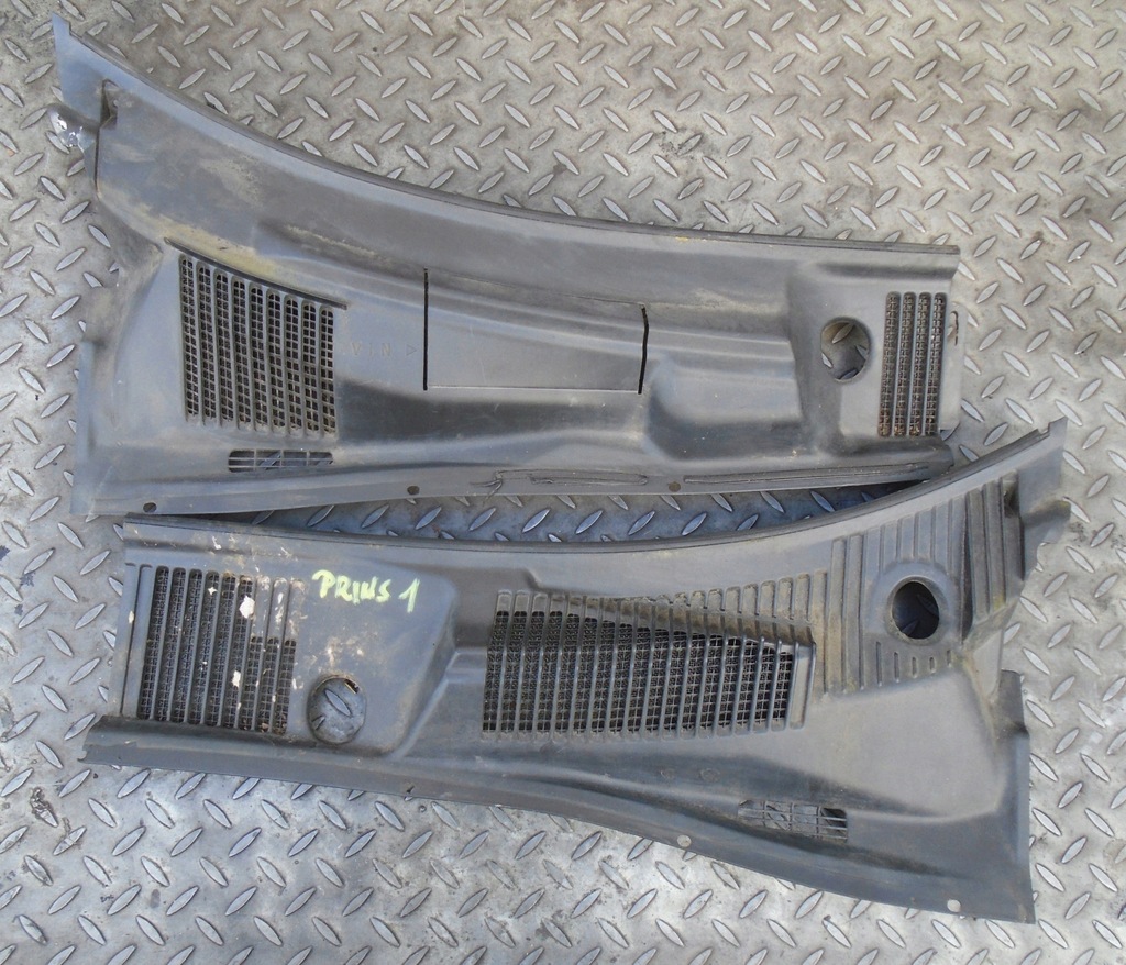 фото №1, Prius i 97-02r жабо