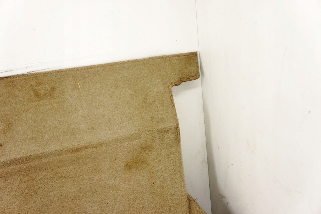 Lz113 lexus rx ii підлога плита багажника Доставка