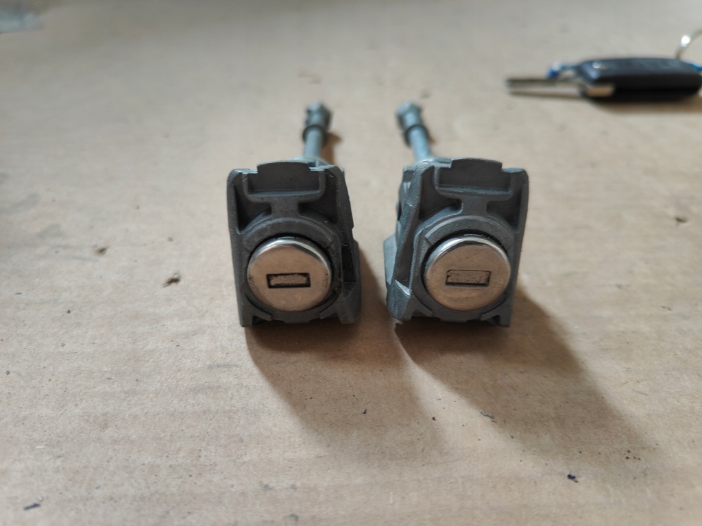 Ключ, замок запалювання, замки, кришка заливної пального citroen c4 picasso c5 3 c8 в Україні