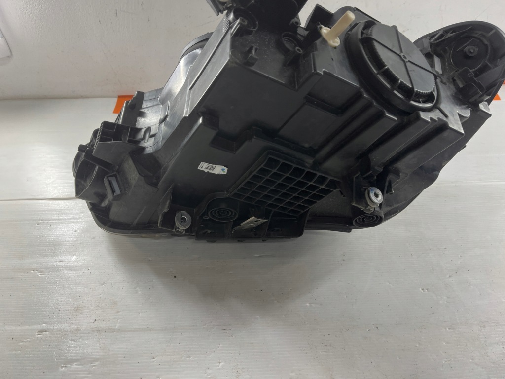 фото №9, Лампа перед bmw x1 f48