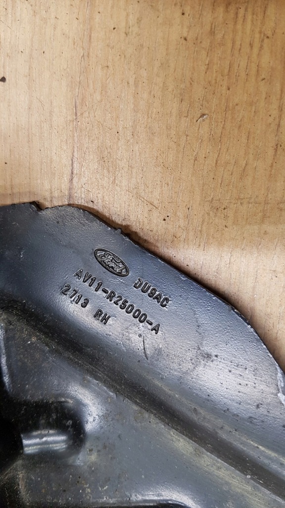 фото №3, Напрямна двері задня права ford b-max