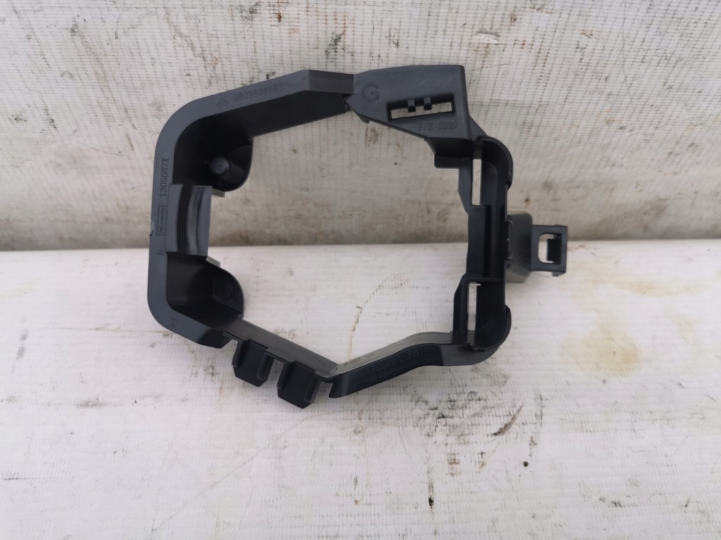 фото №1, Кронштейн протитуманної фари citroen c3 ii